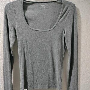 ABERCROMBIE & FITCH -S- TEES TOP LONG SLEEVE'S